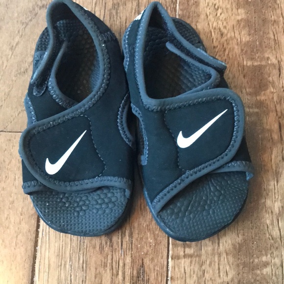 nike sandals infant boy